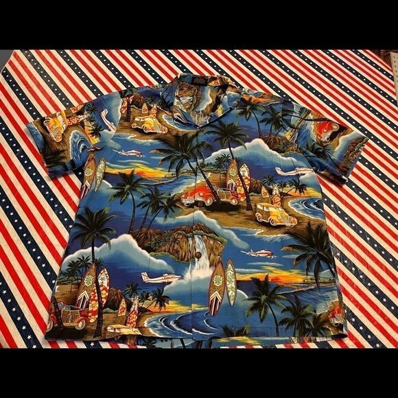 Royal Creations Hawaiian Aloha Button Down Shirt - Picture 6 of 16